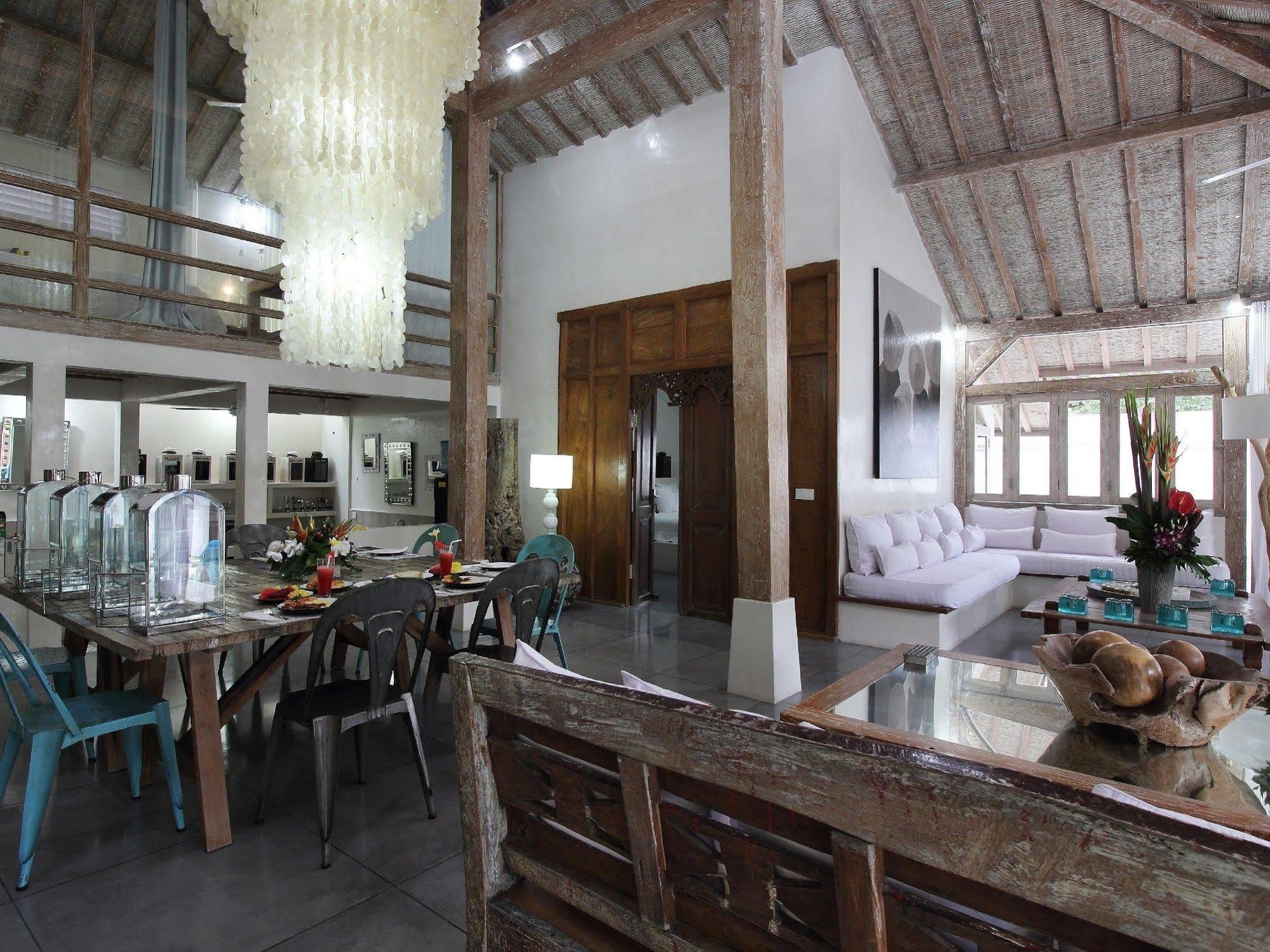 Villa Putih Seminyak  Bagian luar foto